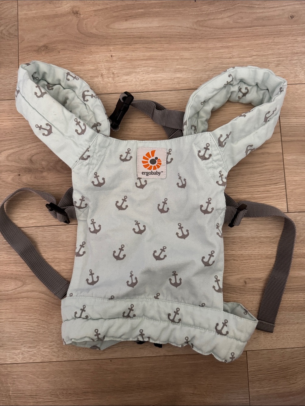 Ergobaby doll carrier sea skipper